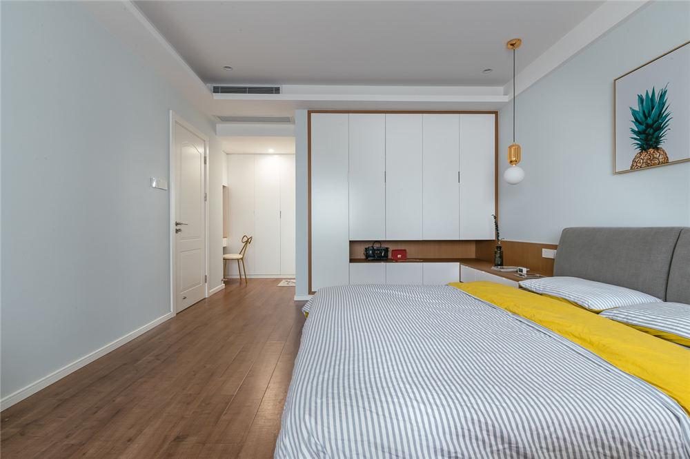 轉(zhuǎn)角衣柜怎么設(shè)計才能合理利用“死角”？(圖3)