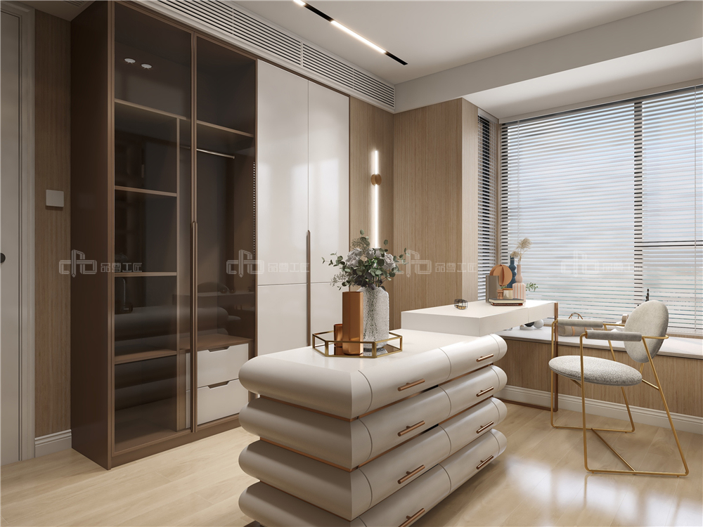 衣柜發霉了怎么處理?衣柜保養方法(圖1) 衣柜發霉了怎么處理?衣柜保養方法(圖1)