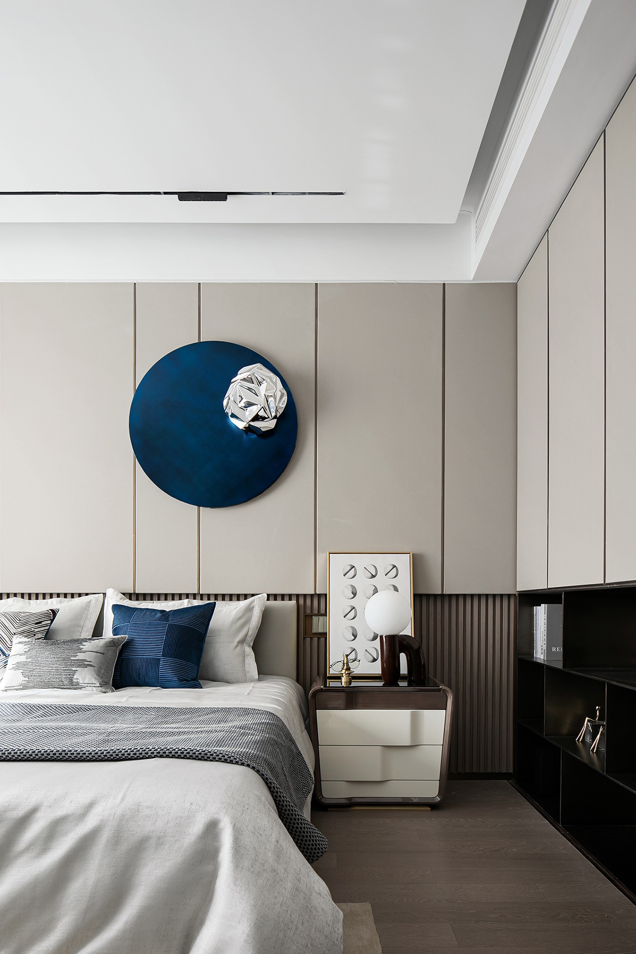 200㎡整木輕奢簡(jiǎn)約風(fēng)格,純粹有格調(diào)(圖13) 200㎡整木輕奢簡(jiǎn)約風(fēng)格,純粹有格調(diào)(圖13)