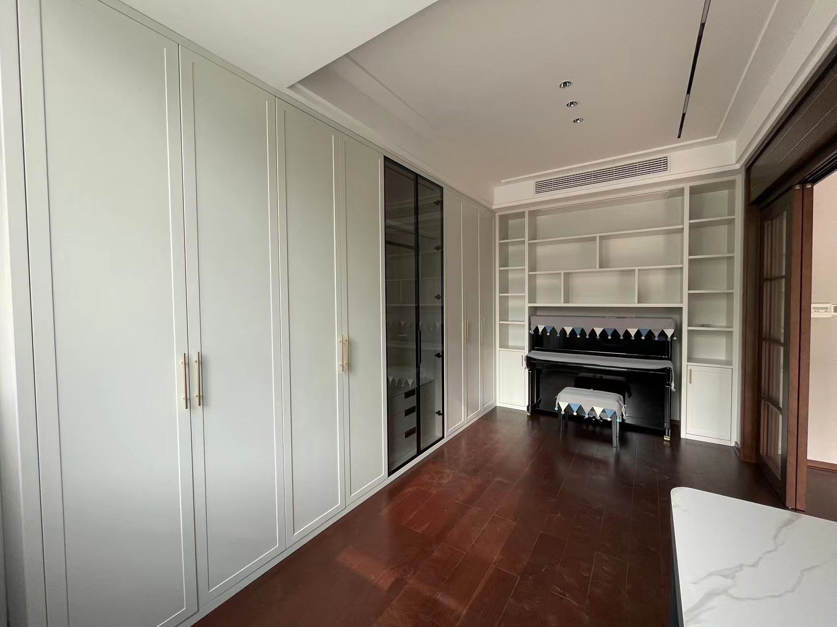 500㎡整木定制別墅,實拍新中式風格裝修(圖16) 17.jpg