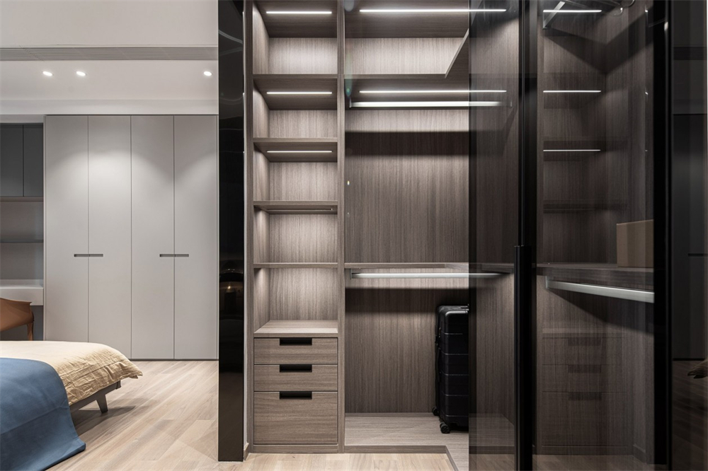 定制衣柜.jpg 定制衣柜.jpg